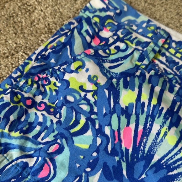 Lilly Pulitzer Walsh shorts Size 2 Summer - Picture 3 of 6